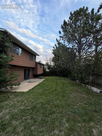 23 Ironweed Dr, Pueblo, CO 81001