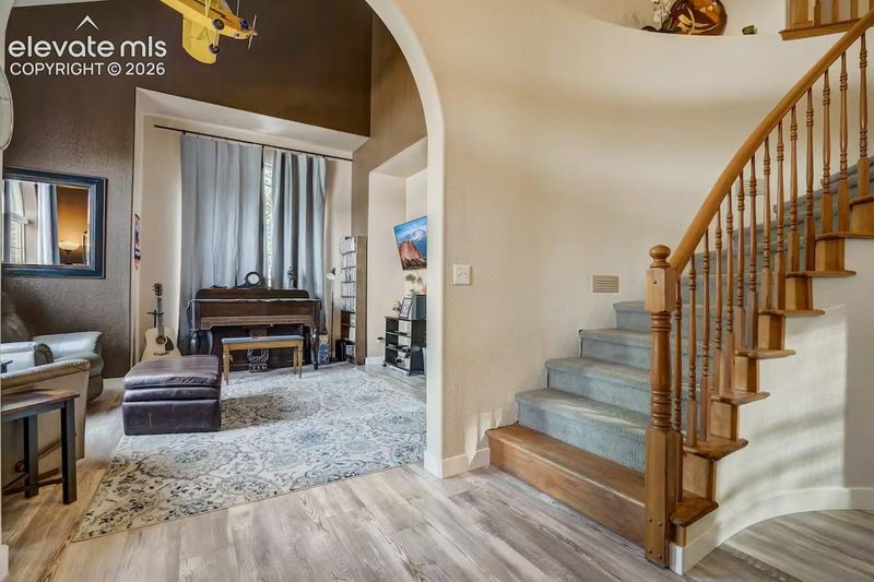 230 Wild Duck Ln, Monument, CO 80132