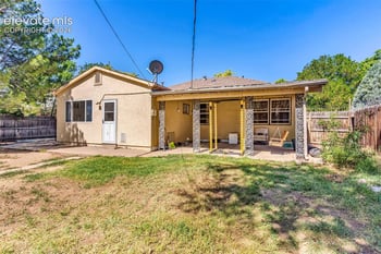 2306 Cortez Rd, Pueblo, CO 81003