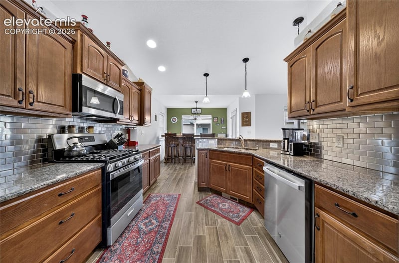 2311 Meadowlark Ln, Pueblo, CO 81001