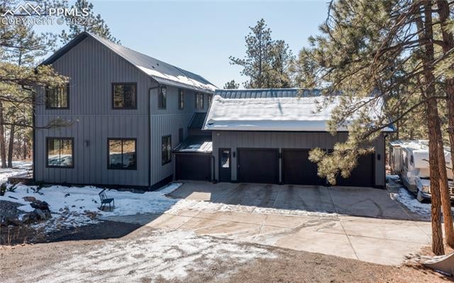 2323 Quartz Mountain Dr, Larkspur, CO 80118