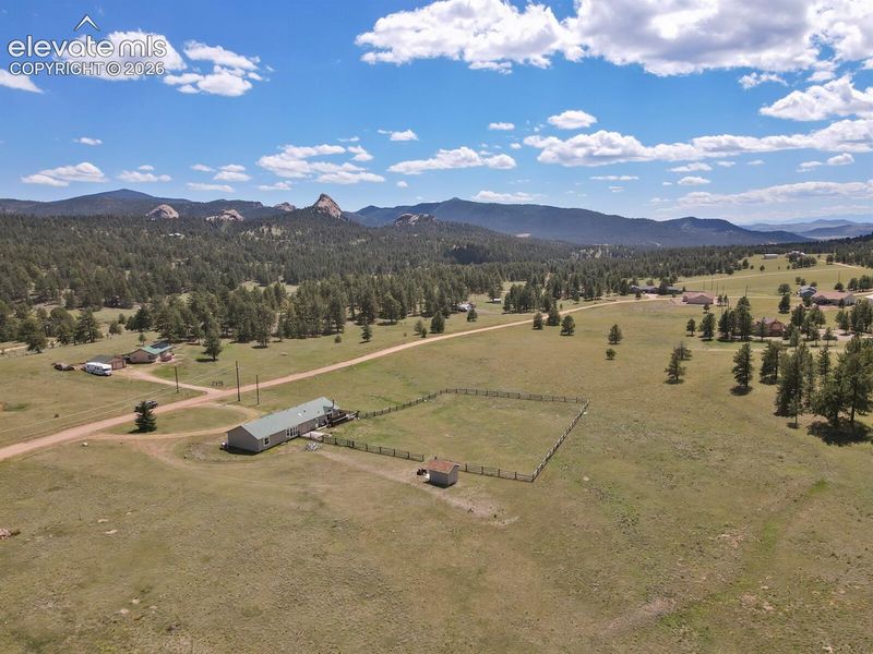 2329 Southpark Rd, Florissant, CO 80816