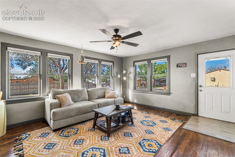 2330 Cheyenne Ave, Pueblo, CO 81003