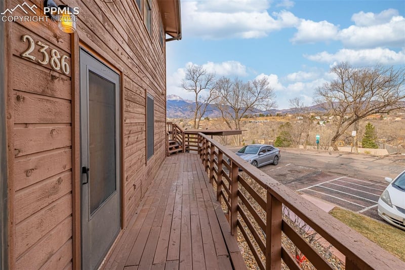 2386 Stepping Stones Way, Colorado Springs, CO 80904