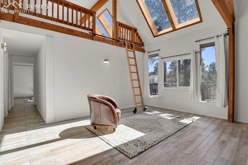 240 Sun Ridge Ct, Woodland Park, CO 80863