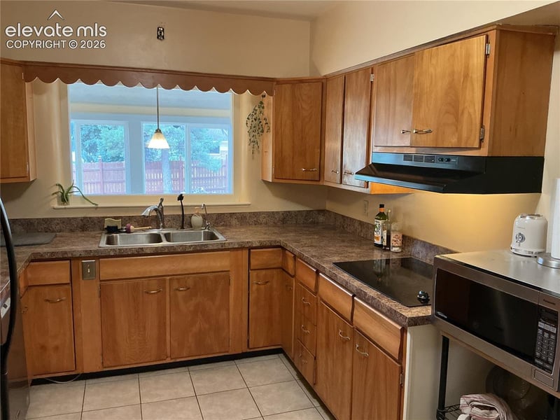2409 N Chelton Rd, Colorado Springs, CO 80909