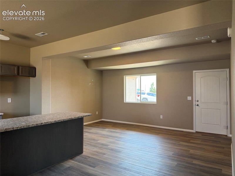 2410 Yankee Ct, Pueblo, CO 81008