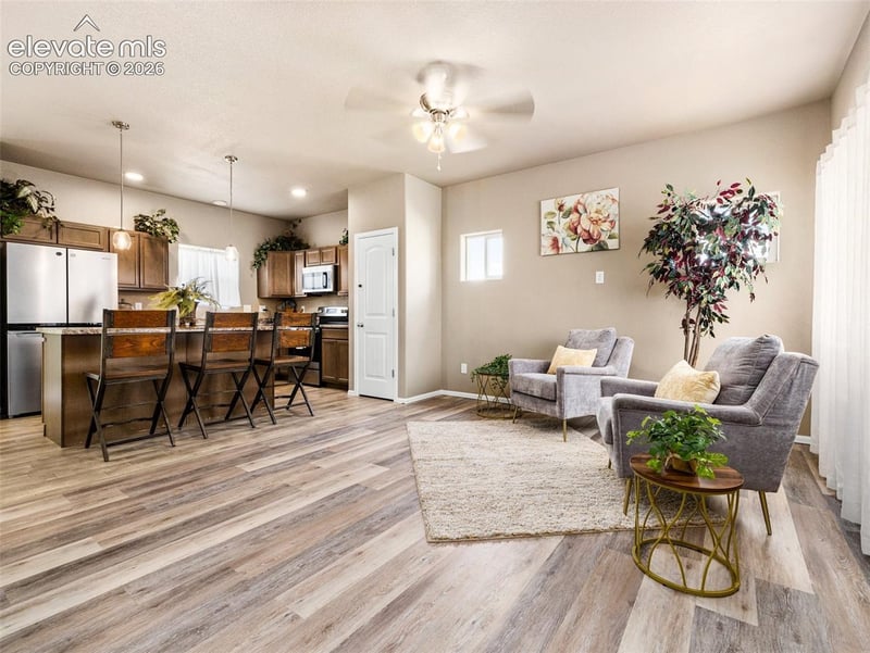 2413 Cruz Ct, Pueblo, CO 81003