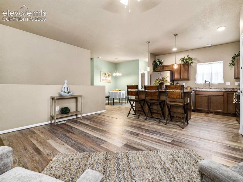 2413 Cruz Ct, Pueblo, CO 81003