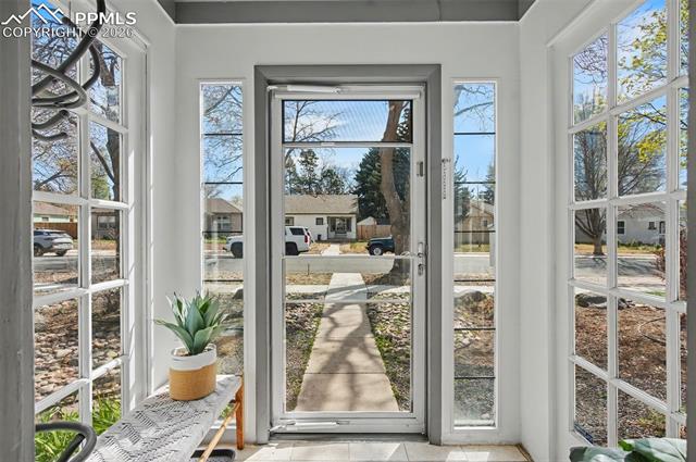 2432 N Royer St, Colorado Springs, CO 80907