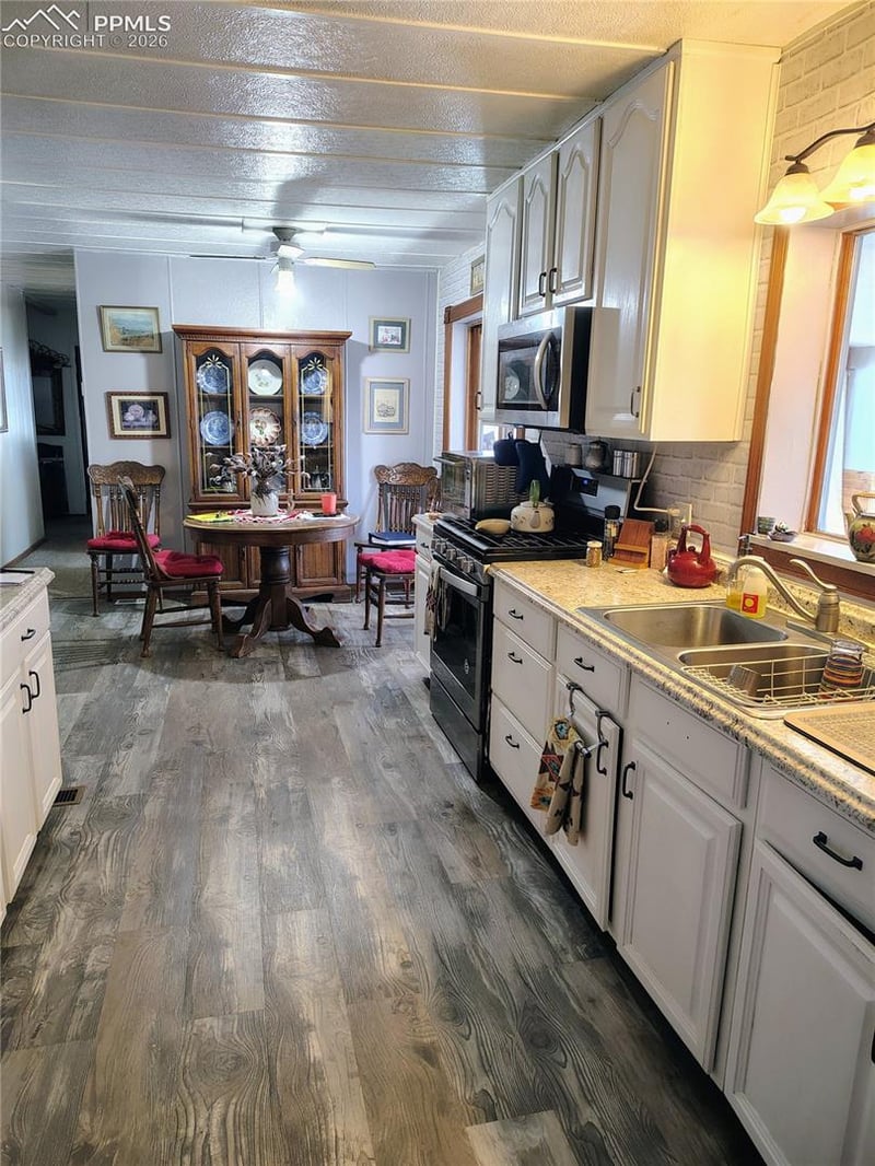 24405 Handle Rd, Calhan, CO 80808