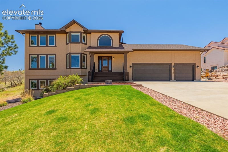 2455 Rossmere St, Colorado Springs, CO 80919