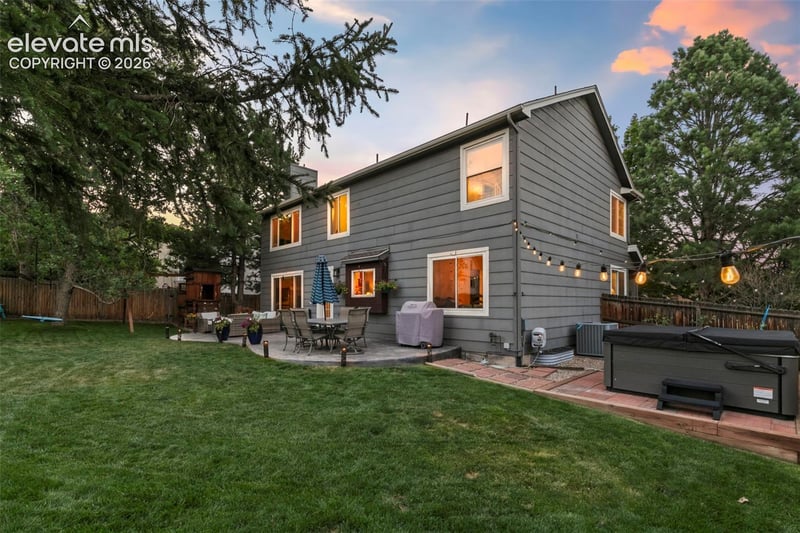 2471 Stoneridge Dr, Colorado Springs, CO 80919