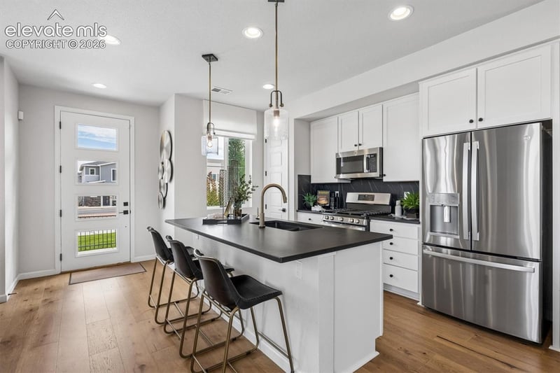 2490 Hannah Ridge Dr, Colorado Springs, CO 80915