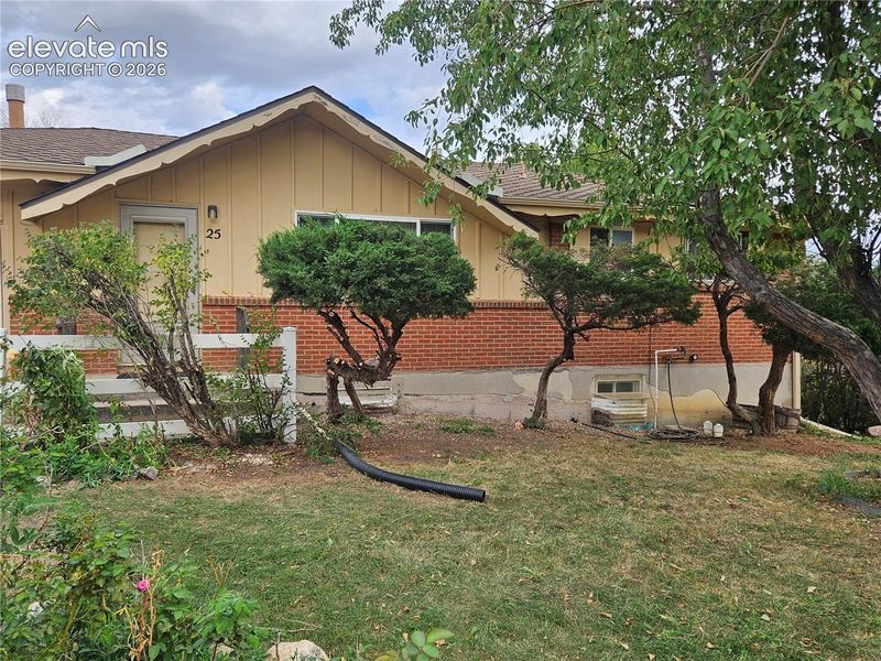 25 Minden Cir, Colorado Springs, CO 80906