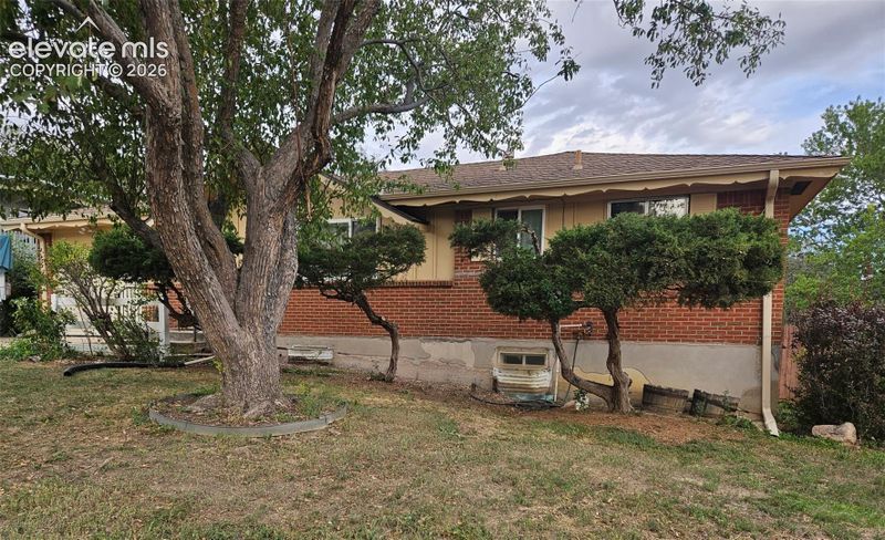 25 Minden Cir, Colorado Springs, CO 80906