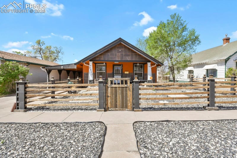 2511 E Routt Ave, Pueblo, CO 81004