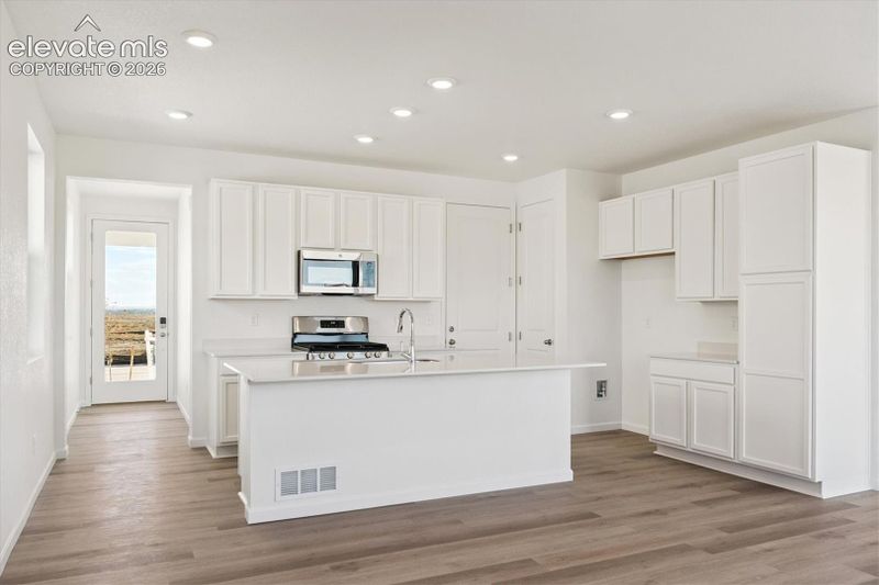 2513 Milano Way, Pueblo, CO 81001