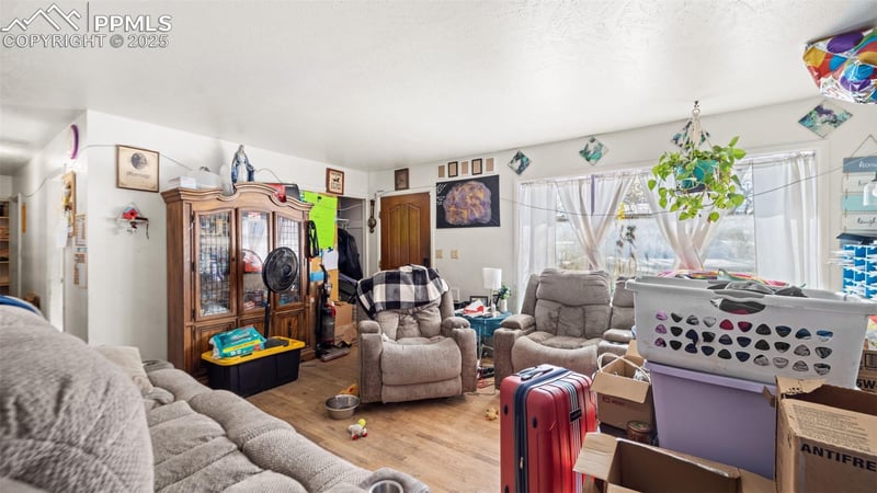 2516 E San Miguel St, Colorado Springs, CO 80909