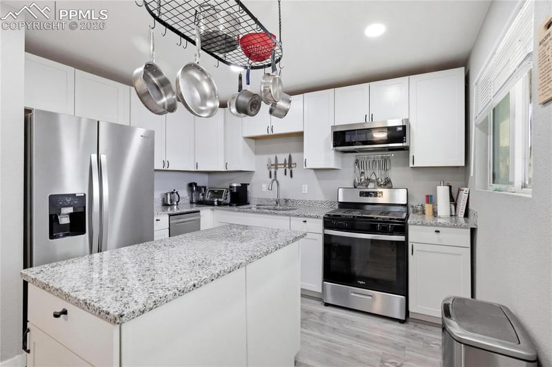2518 Chimayo Dr, Colorado Springs, CO 80911