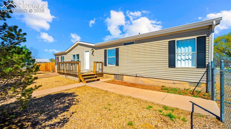 2519 E 10th St, Pueblo, CO 81001