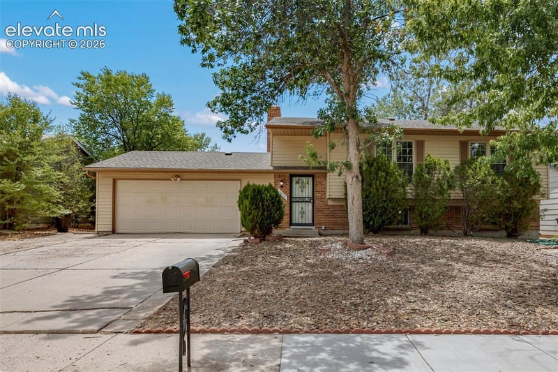 2520 E Prescott Cir, Colorado Springs, CO 80916