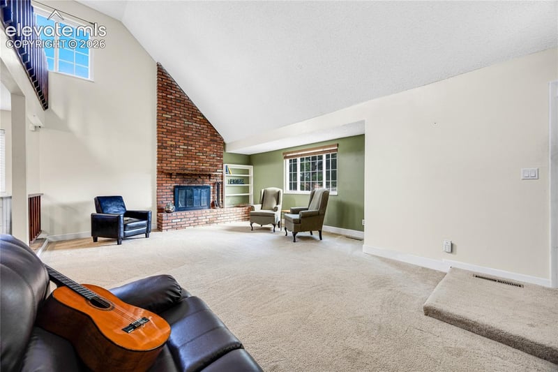 2523 W Monument St, Colorado Springs, CO 80904