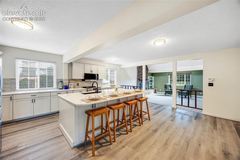 2523 W Monument St, Colorado Springs, CO 80904
