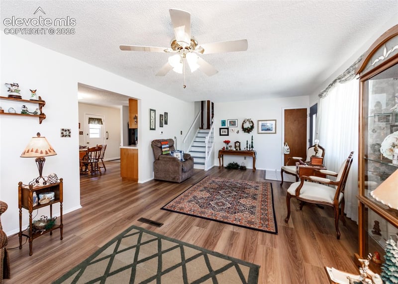 2527 E Caramillo St, Colorado Springs, CO 80909