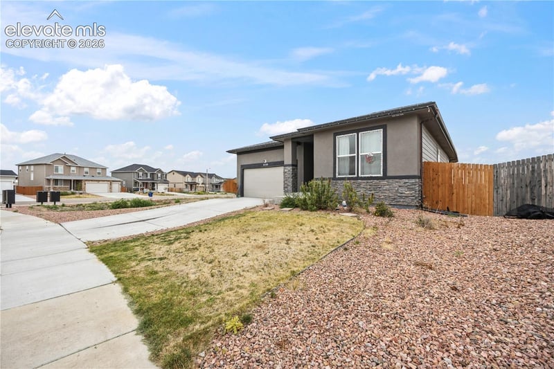 2530 Torino Way, Pueblo, CO 81001