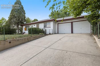 2530 E Uintah St, Colorado Springs, CO 80909