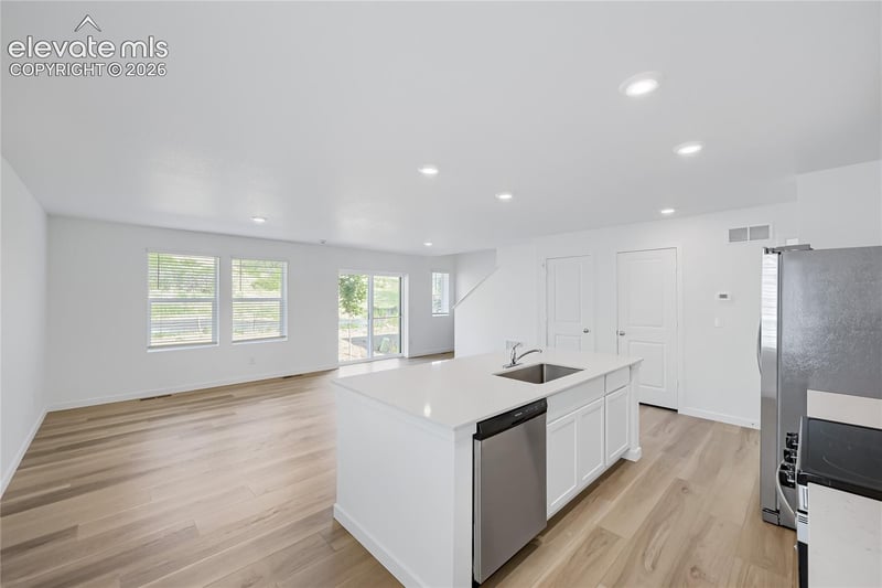 2542 Galena Peak Hts, Colorado Springs, CO 80904