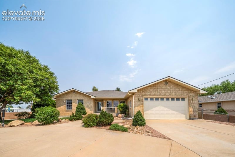 25453 Gale Rd, Pueblo, CO 81006