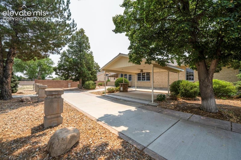 25453 Gale Rd, Pueblo, CO 81006