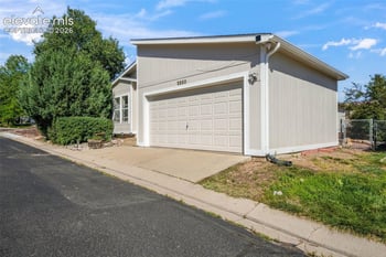 2550 Wheaton Dr, Colorado Springs, CO 80904