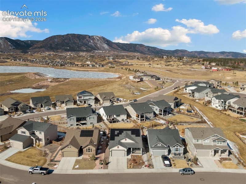 2554 Lakes Edge Dr, Monument, CO 80132