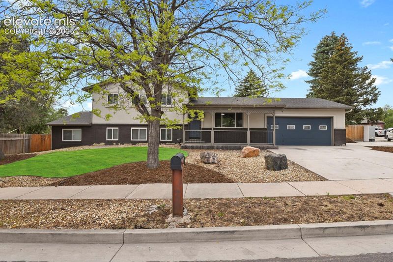 256 S Murray Blvd, Colorado Springs, CO 80916