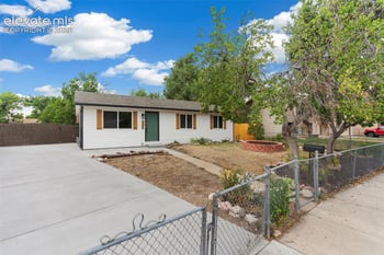 2570 W Anjelina Cir, Colorado Springs, CO 80916