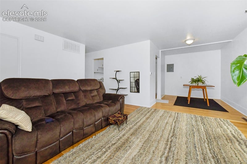 2581 E San Miguel St, Colorado Springs, CO 80909