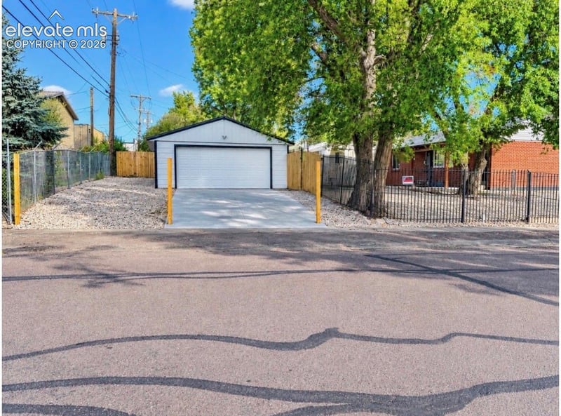 2606 E Bijou St, Colorado Springs, CO 80909