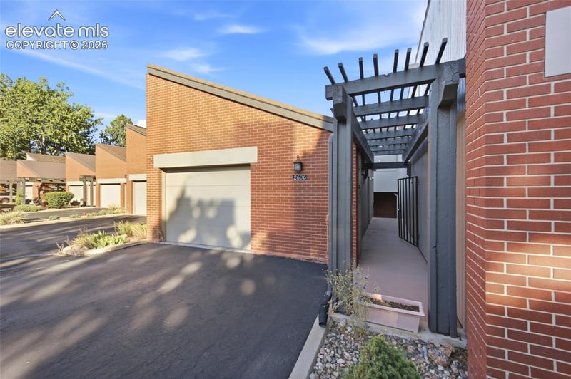 2606 Spring Grove Ter, Colorado Springs, CO 80906