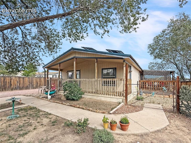 2620 Lowell Ave, Pueblo, CO 81003