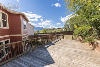 2622 Winterbourne St, Colorado Springs, CO 80910