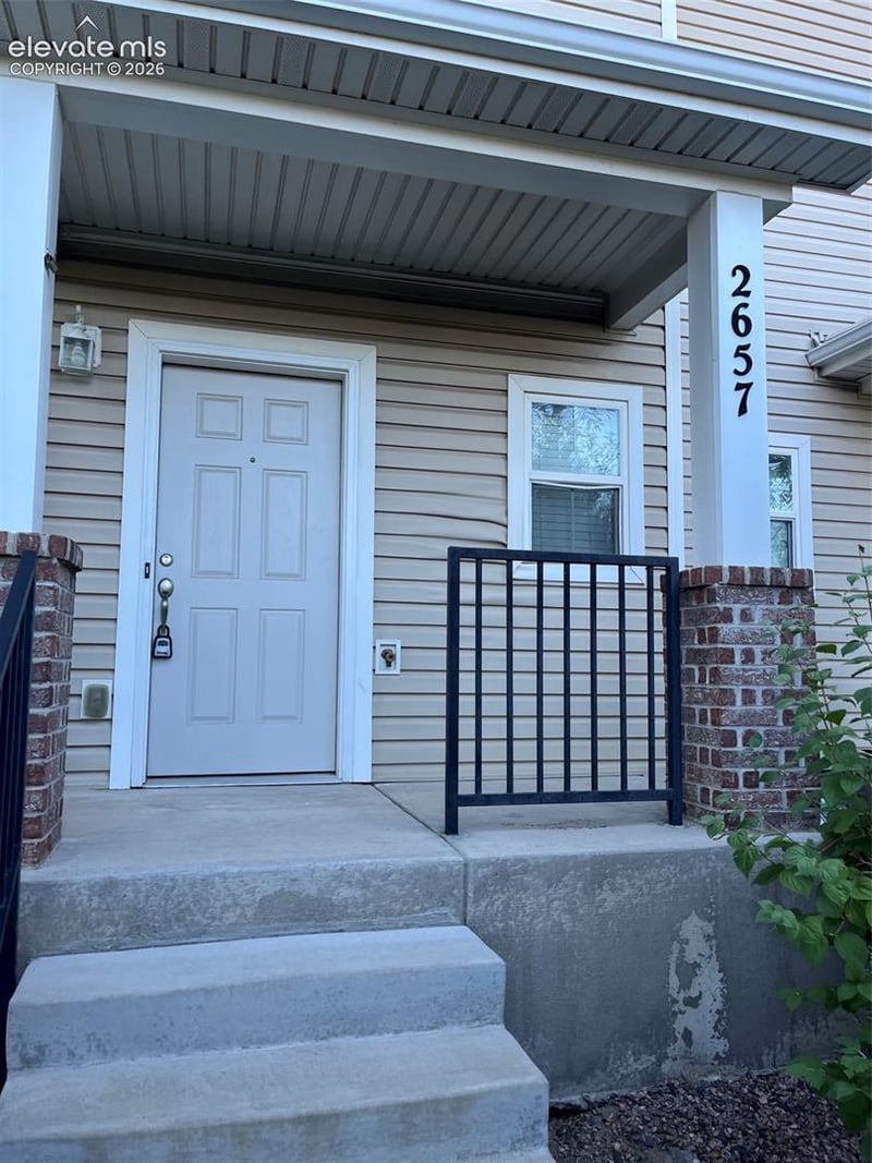 2657 Stonecrop Ridge Grv, Colorado Springs, CO 80910