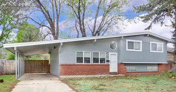 2710 N Arcadia St, Colorado Springs, CO 80907