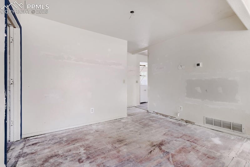 2711 E Monument St, Colorado Springs, CO 80909