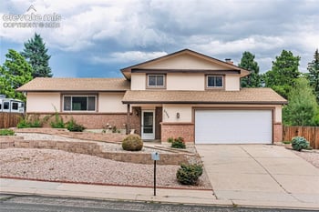 2725 Lavarie Dr, Colorado Springs, CO 80917