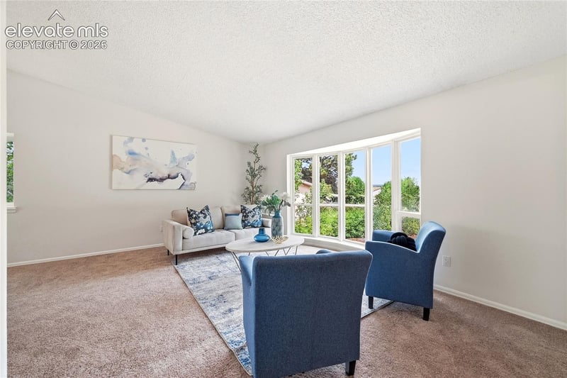 2733 Purgatory Dr, Colorado Springs, CO 80918