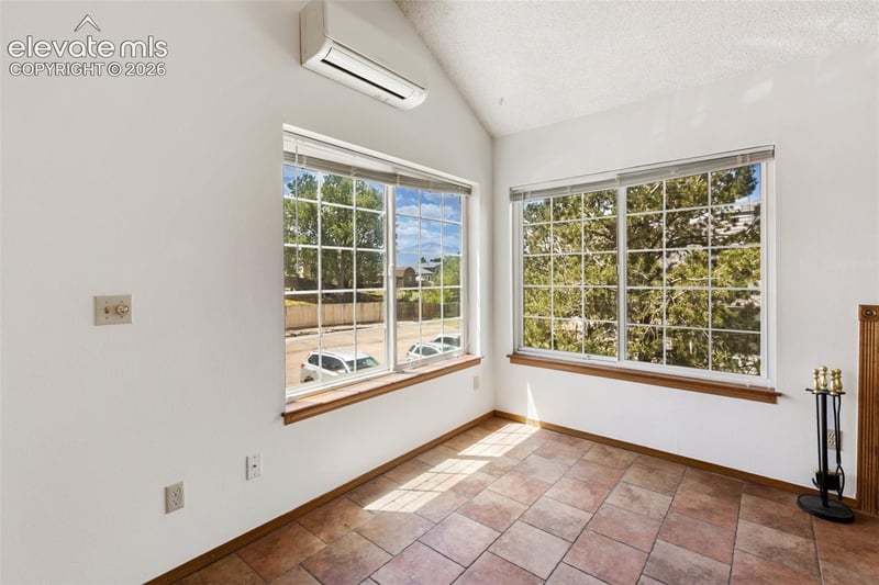 2758 Montague Dr, Colorado Springs, CO 80920