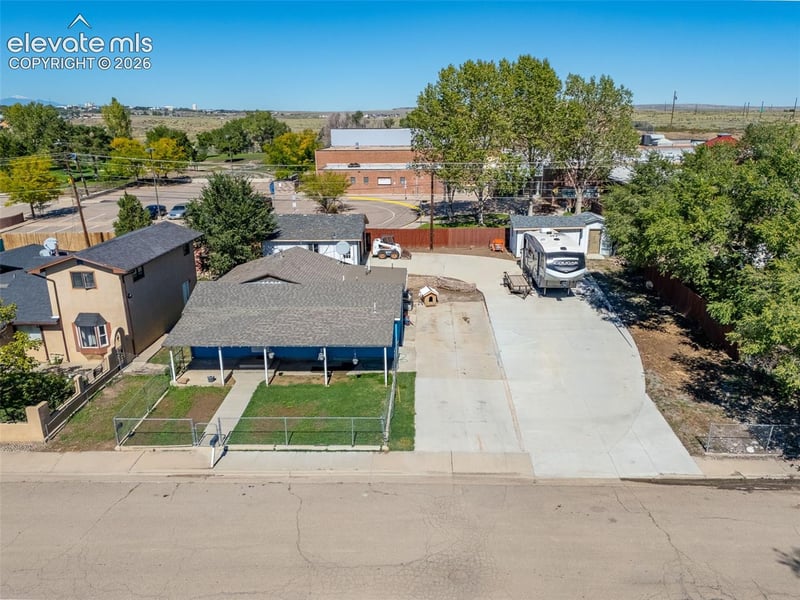 2805 E 16th St, Pueblo, CO 81001